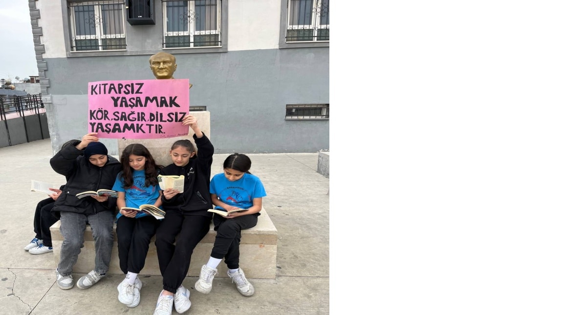 BİR KİTAP BİR YOLCULUK
